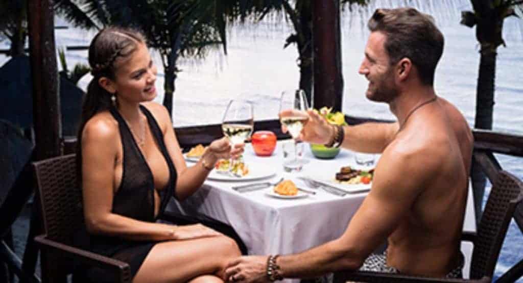 couple having dinner hidden beach mexico photo gallery